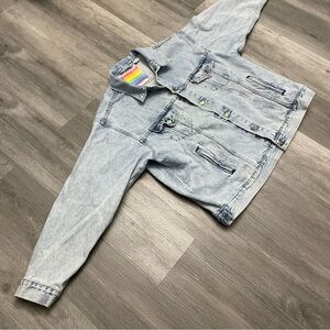 Levi's LGBTQ+ Pride Liberation Denim Jacket Rainbow Color EUC Size Large Unisex
